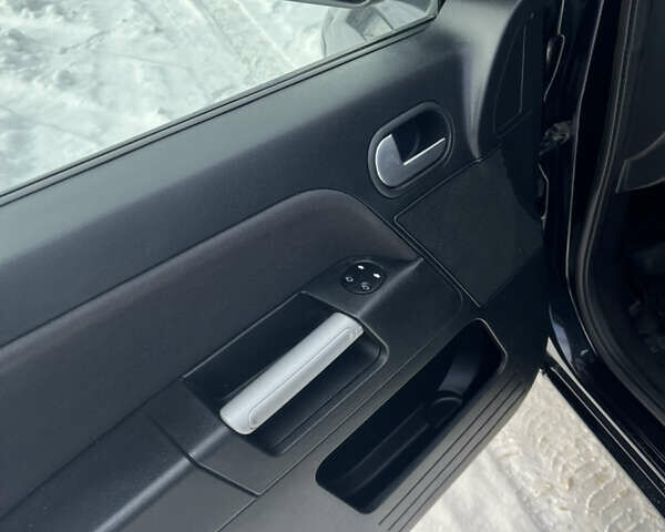 Чорний Форд Фьюжен, об'ємом двигуна 1.6 л та пробігом 143 тис. км за 6350 $, фото 20 на Automoto.ua