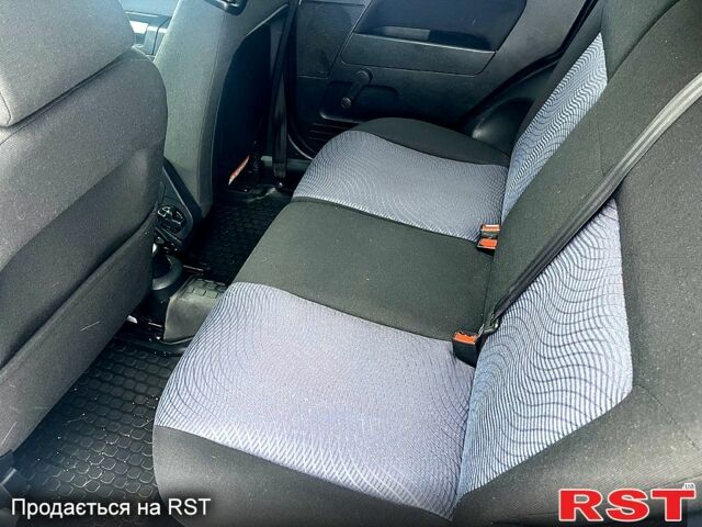 Чорний Форд Фьюжен, об'ємом двигуна 1.6 л та пробігом 145 тис. км за 5999 $, фото 12 на Automoto.ua