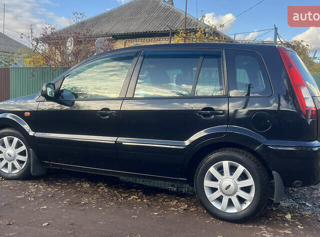 Чорний Форд Фьюжен, об'ємом двигуна 0 л та пробігом 143 тис. км за 5600 $, фото 1 на Automoto.ua