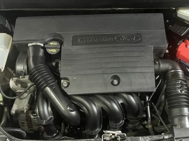 Чорний Форд Фьюжен, об'ємом двигуна 1.6 л та пробігом 203 тис. км за 5999 $, фото 13 на Automoto.ua