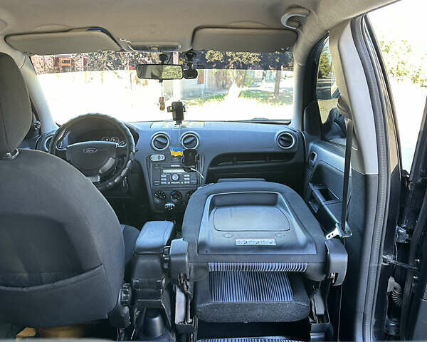 Черный Форд Фьюжн, объемом двигателя 1.39 л и пробегом 320 тыс. км за 4500 $, фото 14 на Automoto.ua