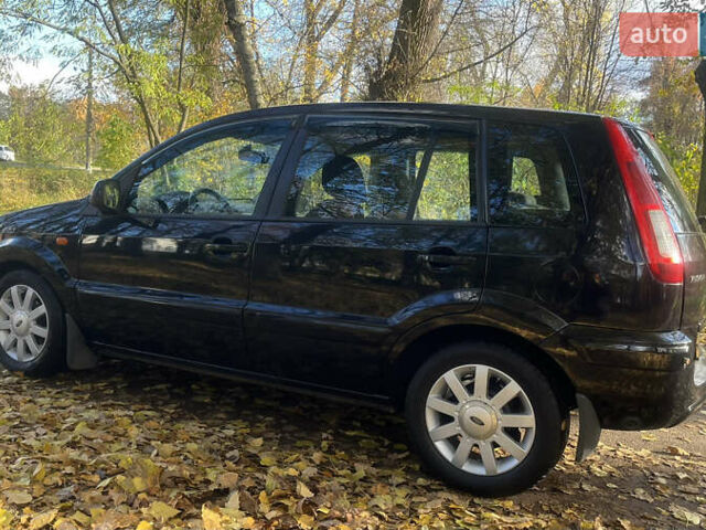 Черный Форд Фьюжн, объемом двигателя 1.6 л и пробегом 142 тыс. км за 5900 $, фото 3 на Automoto.ua