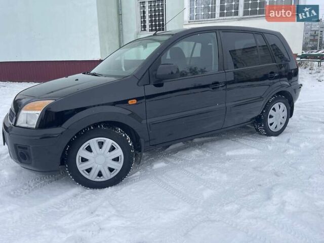 Черный Форд Фьюжн, объемом двигателя 1.6 л и пробегом 145 тыс. км за 5999 $, фото 5 на Automoto.ua