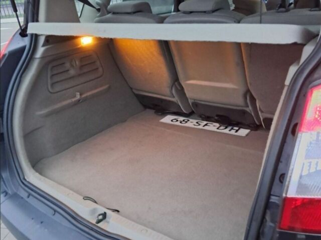 Черный Форд Фьюжн, объемом двигателя 1.6 л и пробегом 242 тыс. км за 4999 $, фото 9 на Automoto.ua