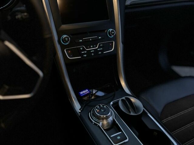 Чорний Форд Фьюжен, об'ємом двигуна 2.5 л та пробігом 225 тис. км за 10900 $, фото 16 на Automoto.ua