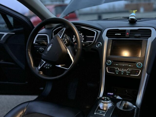 Чорний Форд Фьюжен, об'ємом двигуна 2.5 л та пробігом 225 тис. км за 10900 $, фото 10 на Automoto.ua