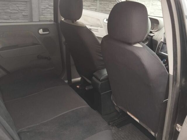 Форд Фьюжн 2003 в Фастове на Automoto.ua Черный Форд Фьюжн, объемом двигателя 1.4 л и пробегом 310 тыс. км за 3000 $, фото 9 на Automoto.ua