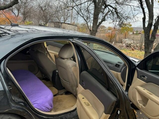 Черный Форд Фьюжн, объемом двигателя 2.5 л и пробегом 332 тыс. км за 6000 $, фото 4 на Automoto.ua