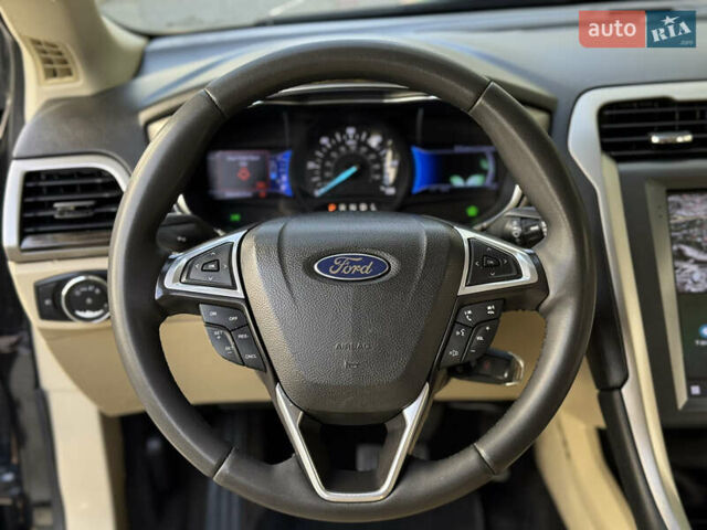 Форд Фьюжен 2012 у Івано-Франківську на Automoto.ua Чорний Форд Фьюжен, об'ємом двигуна 2 л та пробігом 286 тис. км за 9399 $, фото 31 на Automoto.ua