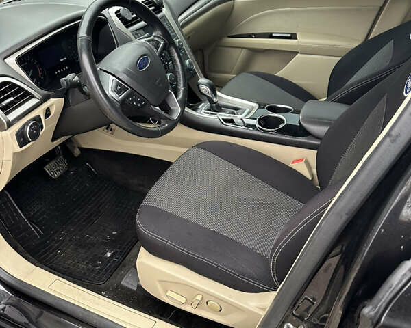 Чорний Форд Фьюжен, об'ємом двигуна 2.5 л та пробігом 183 тис. км за 10000 $, фото 7 на Automoto.ua