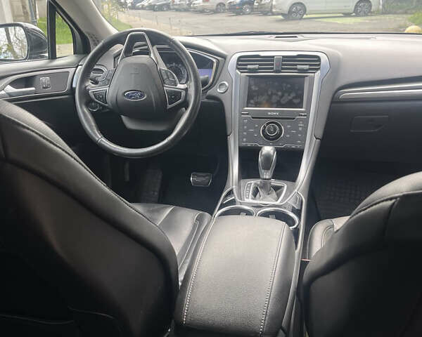 Черный Форд Фьюжн, объемом двигателя 2 л и пробегом 129 тыс. км за 10500 $, фото 9 на Automoto.ua