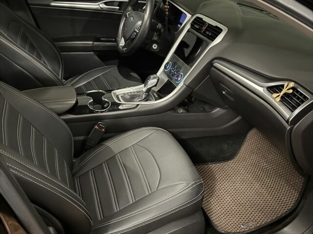 Черный Форд Фьюжн, объемом двигателя 1.6 л и пробегом 191 тыс. км за 1000 $, фото 7 на Automoto.ua