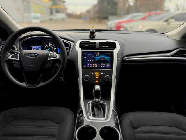 Черный Форд Фьюжн, объемом двигателя 2 л и пробегом 265 тыс. км за 8999 $, фото 15 на Automoto.ua