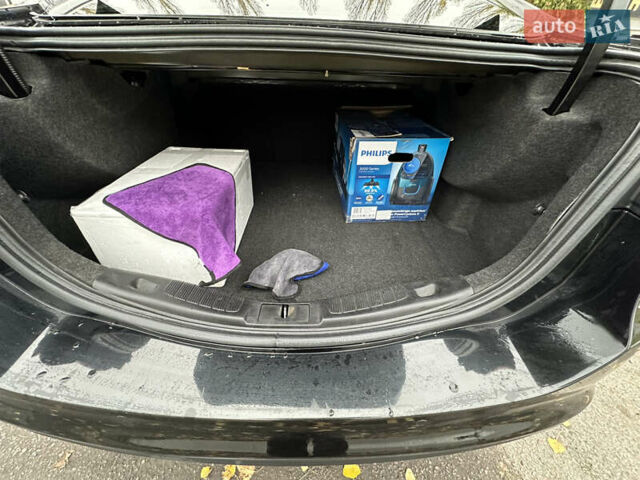 Чорний Форд Фьюжен, об'ємом двигуна 2.5 л та пробігом 183 тис. км за 10000 $, фото 2 на Automoto.ua
