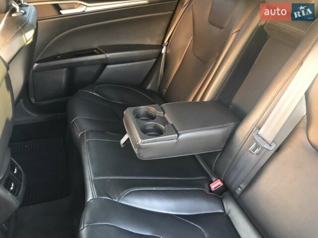 Черный Форд Фьюжн, объемом двигателя 2 л и пробегом 212 тыс. км за 9600 $, фото 2 на Automoto.ua