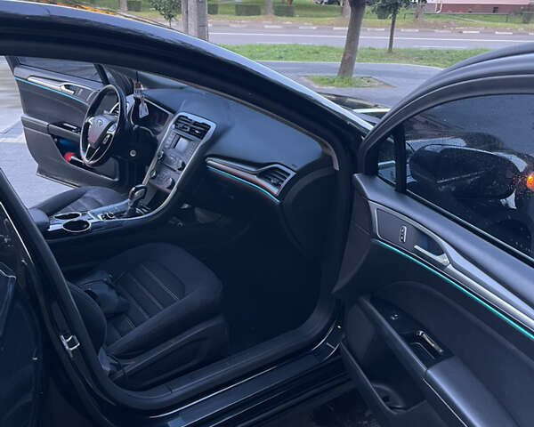 Черный Форд Фьюжн, объемом двигателя 2.5 л и пробегом 200 тыс. км за 7850 $, фото 16 на Automoto.ua