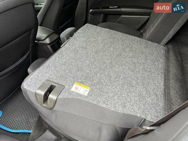 Чорний Форд Фьюжен, об'ємом двигуна 1.6 л та пробігом 181 тис. км за 8200 $, фото 44 на Automoto.ua