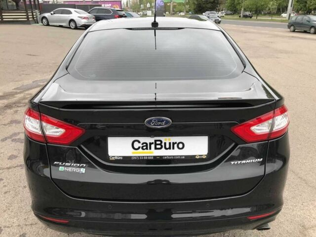 Черный Форд Фьюжн, объемом двигателя 2 л и пробегом 206 тыс. км за 12700 $, фото 4 на Automoto.ua