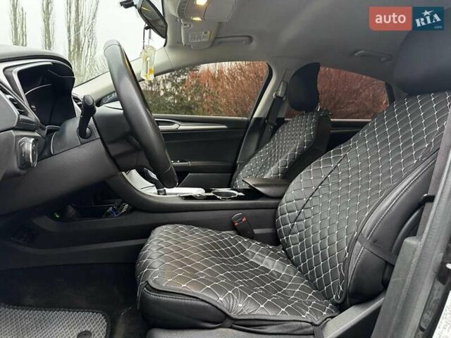 Черный Форд Фьюжн, объемом двигателя 2.5 л и пробегом 181 тыс. км за 9990 $, фото 15 на Automoto.ua