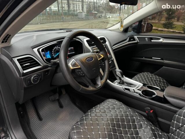Черный Форд Фьюжн, объемом двигателя 2.5 л и пробегом 181 тыс. км за 9990 $, фото 12 на Automoto.ua