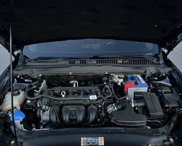 Черный Форд Фьюжн, объемом двигателя 2.5 л и пробегом 202 тыс. км за 9200 $, фото 6 на Automoto.ua