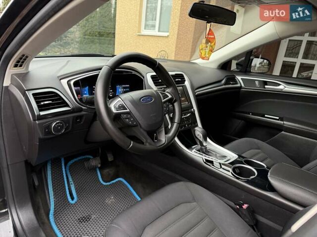Чорний Форд Фьюжен, об'ємом двигуна 1.6 л та пробігом 181 тис. км за 8200 $, фото 18 на Automoto.ua