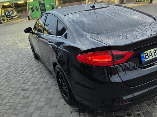 Форд Фьюжн 2013 в Кропивницком (Кировограде) на Automoto.ua Черный Форд Фьюжн, объемом двигателя 2.5 л и пробегом 185 тыс. км за 12200 $, фото 4 на Automoto.ua