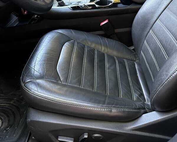 Черный Форд Фьюжн, объемом двигателя 2 л и пробегом 234 тыс. км за 12600 $, фото 15 на Automoto.ua