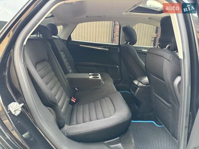 Чорний Форд Фьюжен, об'ємом двигуна 1.6 л та пробігом 181 тис. км за 8200 $, фото 57 на Automoto.ua
