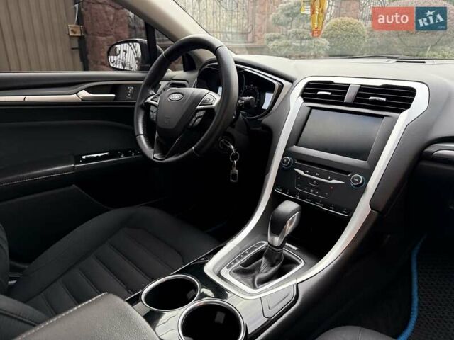 Чорний Форд Фьюжен, об'ємом двигуна 1.6 л та пробігом 181 тис. км за 8200 $, фото 62 на Automoto.ua
