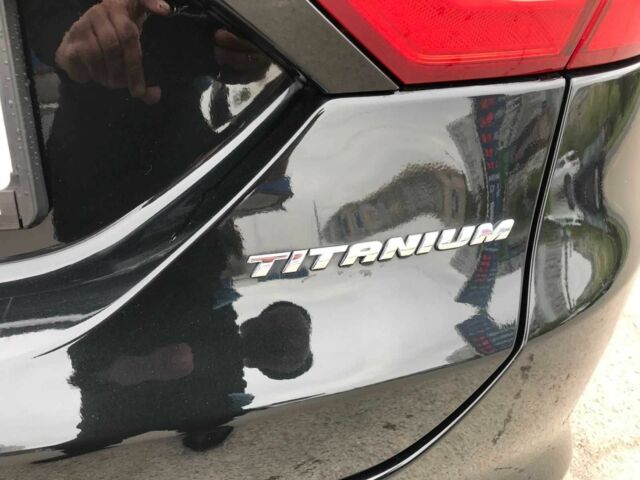 Черный Форд Фьюжн, объемом двигателя 2 л и пробегом 206 тыс. км за 12700 $, фото 5 на Automoto.ua