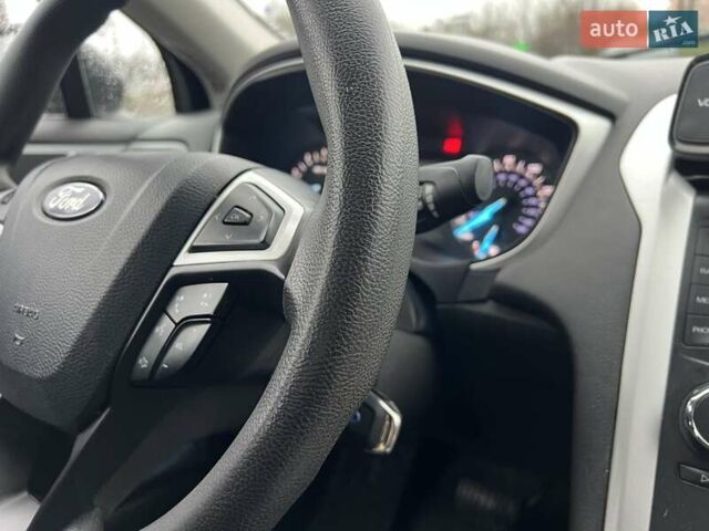 Чорний Форд Фьюжен, об'ємом двигуна 2.5 л та пробігом 215 тис. км за 8700 $, фото 23 на Automoto.ua