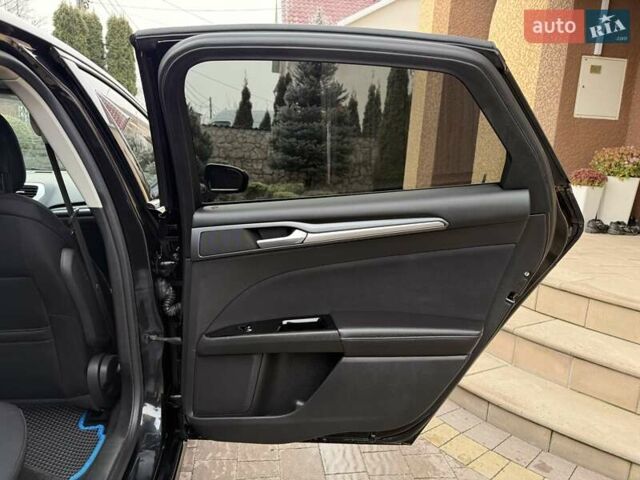 Чорний Форд Фьюжен, об'ємом двигуна 1.6 л та пробігом 181 тис. км за 8200 $, фото 53 на Automoto.ua