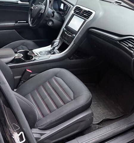 Чорний Форд Фьюжен, об'ємом двигуна 2.49 л та пробігом 164 тис. км за 10300 $, фото 17 на Automoto.ua