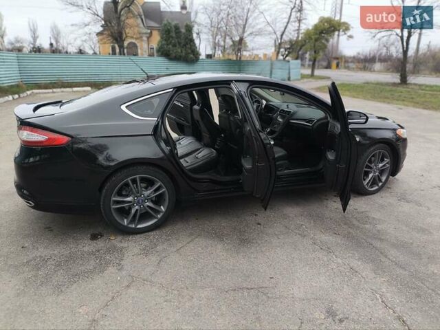 Черный Форд Фьюжн, объемом двигателя 2 л и пробегом 192 тыс. км за 12000 $, фото 3 на Automoto.ua