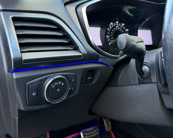 Чорний Форд Фьюжен, об'ємом двигуна 2 л та пробігом 187 тис. км за 9600 $, фото 13 на Automoto.ua