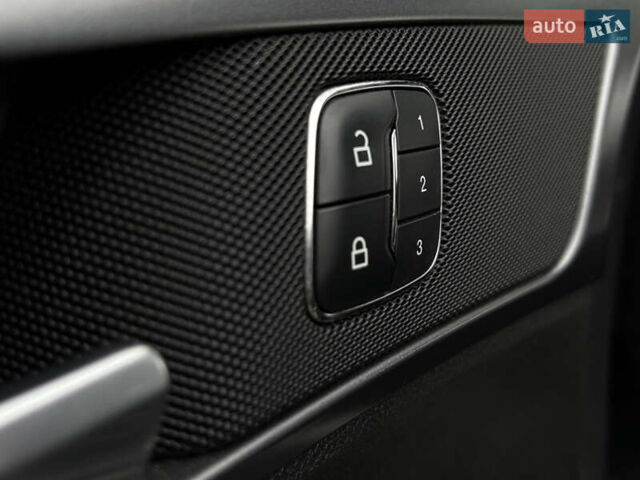 Черный Форд Фьюжн, объемом двигателя 2 л и пробегом 178 тыс. км за 10700 $, фото 11 на Automoto.ua