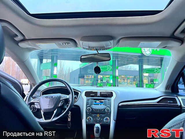 Черный Форд Фьюжн, объемом двигателя 2 л и пробегом 257 тыс. км за 9500 $, фото 3 на Automoto.ua