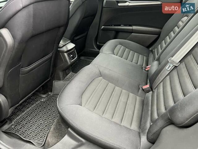 Чорний Форд Фьюжен, об'ємом двигуна 2.5 л та пробігом 215 тис. км за 8700 $, фото 18 на Automoto.ua