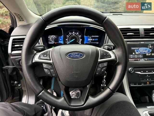 Чорний Форд Фьюжен, об'ємом двигуна 1.6 л та пробігом 181 тис. км за 8200 $, фото 22 на Automoto.ua