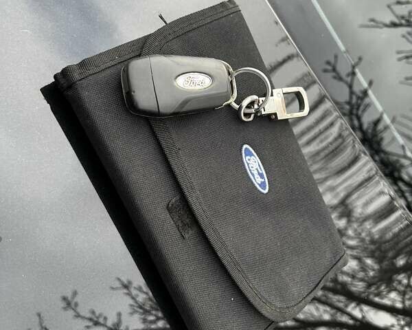 Чорний Форд Фьюжен, об'ємом двигуна 1.6 л та пробігом 181 тис. км за 8200 $, фото 65 на Automoto.ua