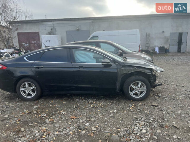 Чорний Форд Фьюжен, об'ємом двигуна 2 л та пробігом 164 тис. км за 5900 $, фото 2 на Automoto.ua