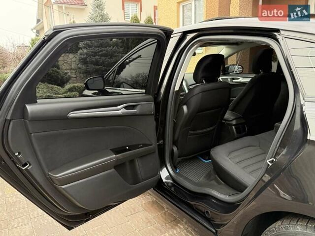 Чорний Форд Фьюжен, об'ємом двигуна 1.6 л та пробігом 181 тис. км за 8200 $, фото 42 на Automoto.ua