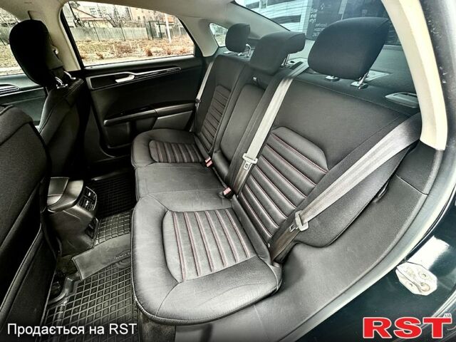 Черный Форд Фьюжн, объемом двигателя 1.5 л и пробегом 250 тыс. км за 10000 $, фото 6 на Automoto.ua