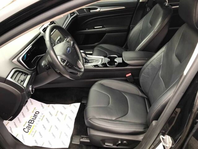 Черный Форд Фьюжн, объемом двигателя 2 л и пробегом 206 тыс. км за 12700 $, фото 7 на Automoto.ua