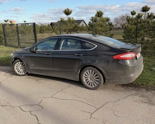 Черный Форд Фьюжн, объемом двигателя 2 л и пробегом 217 тыс. км за 11950 $, фото 2 на Automoto.ua