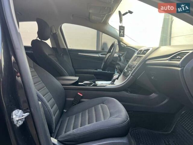 Черный Форд Фьюжн, объемом двигателя 2.5 л и пробегом 295 тыс. км за 9300 $, фото 7 на Automoto.ua