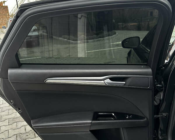 Чорний Форд Фьюжен, об'ємом двигуна 2.49 л та пробігом 182 тис. км за 10000 $, фото 33 на Automoto.ua