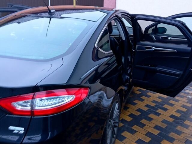 Черный Форд Фьюжн, объемом двигателя 20 л и пробегом 206 тыс. км за 10500 $, фото 10 на Automoto.ua