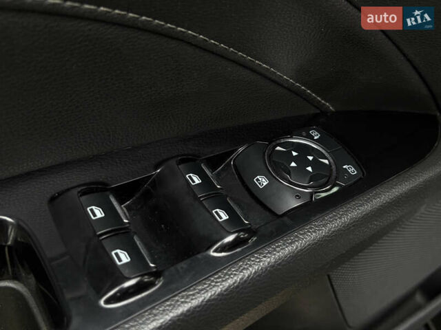 Черный Форд Фьюжн, объемом двигателя 2 л и пробегом 178 тыс. км за 10700 $, фото 10 на Automoto.ua